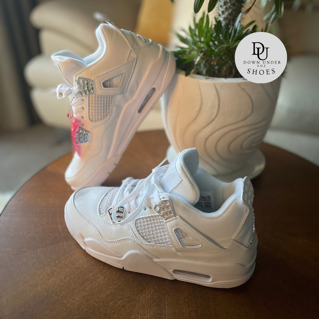 Jordan 4s